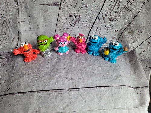 Hasbro sesame street figure - hasbro,