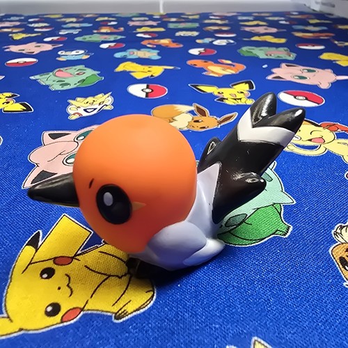 Pokemon fletchling figure - pokemon,